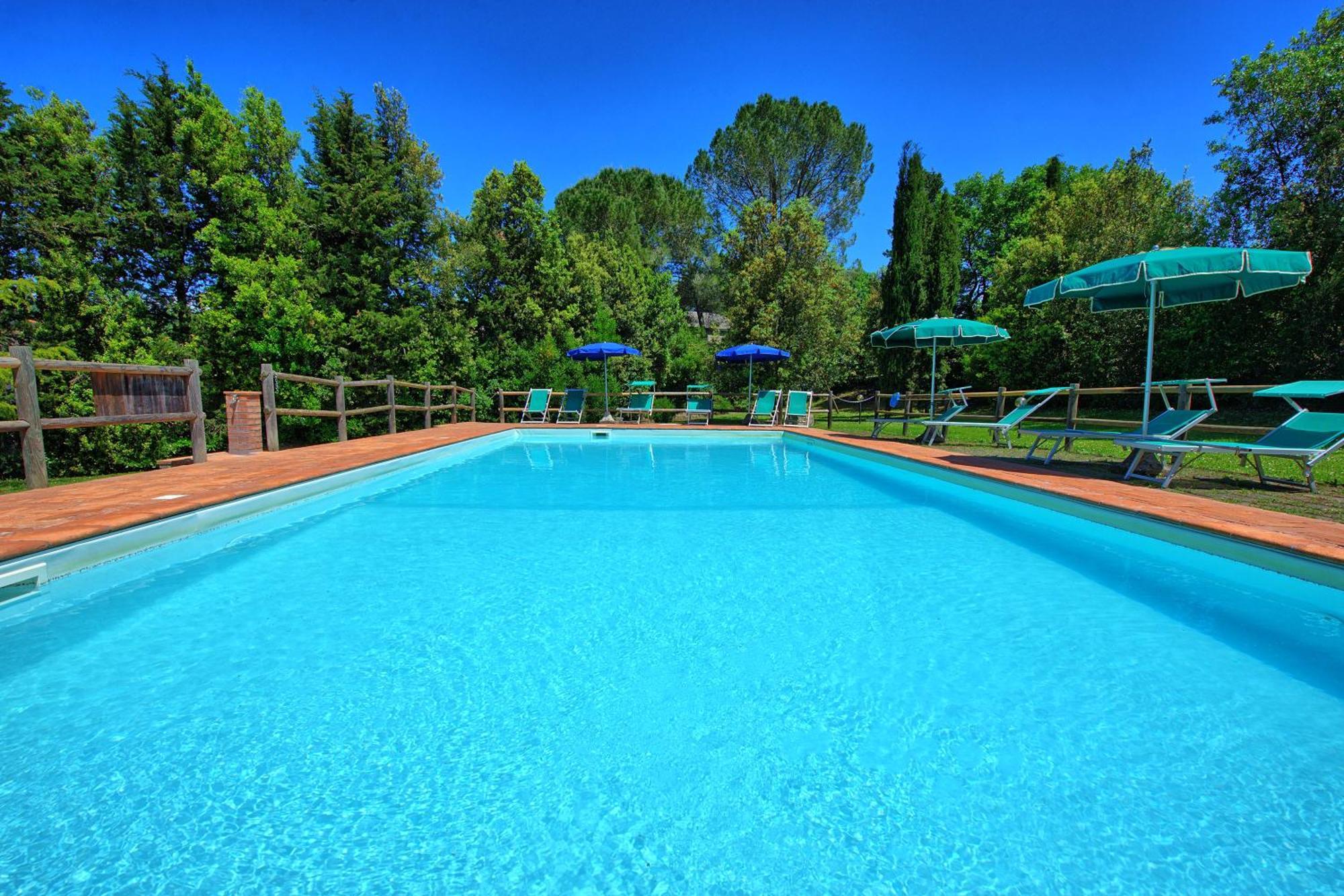 Villa Picchio By Posarellivillas Volterra Luaran gambar