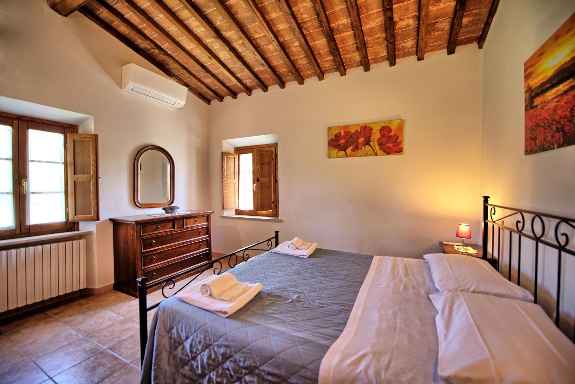 Villa Picchio By Posarellivillas Volterra Luaran gambar